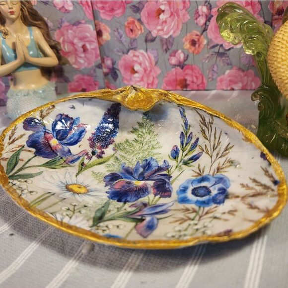 DECOUPAGE CLAM SHELL DECOUPAGE FLOWERS TRINKET DISH - Picture 6 of 11